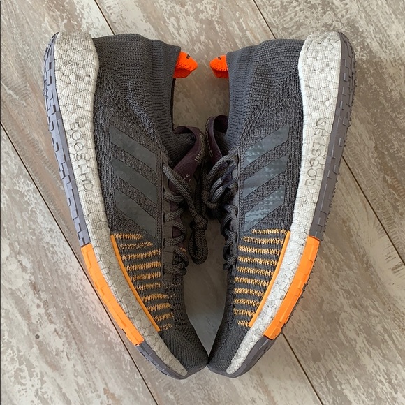 NWT Adidas Pulseboost HD Running shoes - Picture 6 of 10